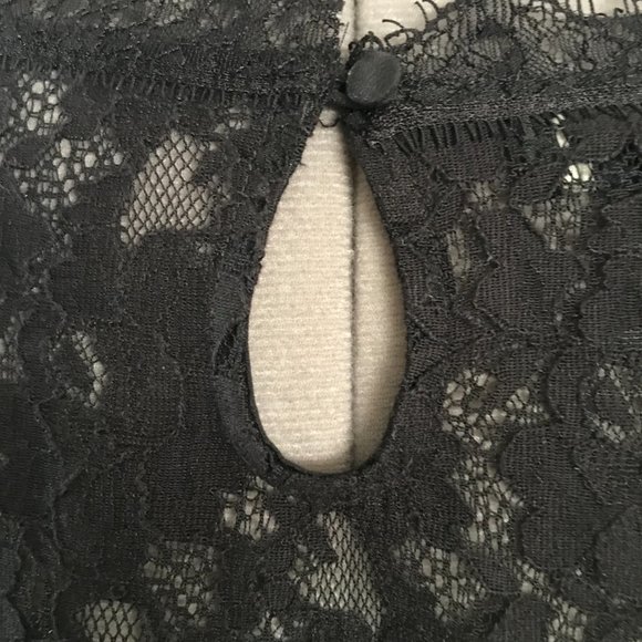 Talbots Sz 14 Black Lace Top - Picture 8 of 9